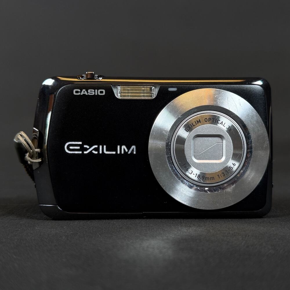 Casio EXILIM EX-S5 10.1MP Black Digital Camera FOR REPAIR/PARTS LENS ERROR